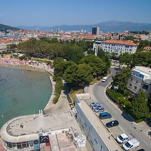 Apartment Apartments Sand Beach, Split